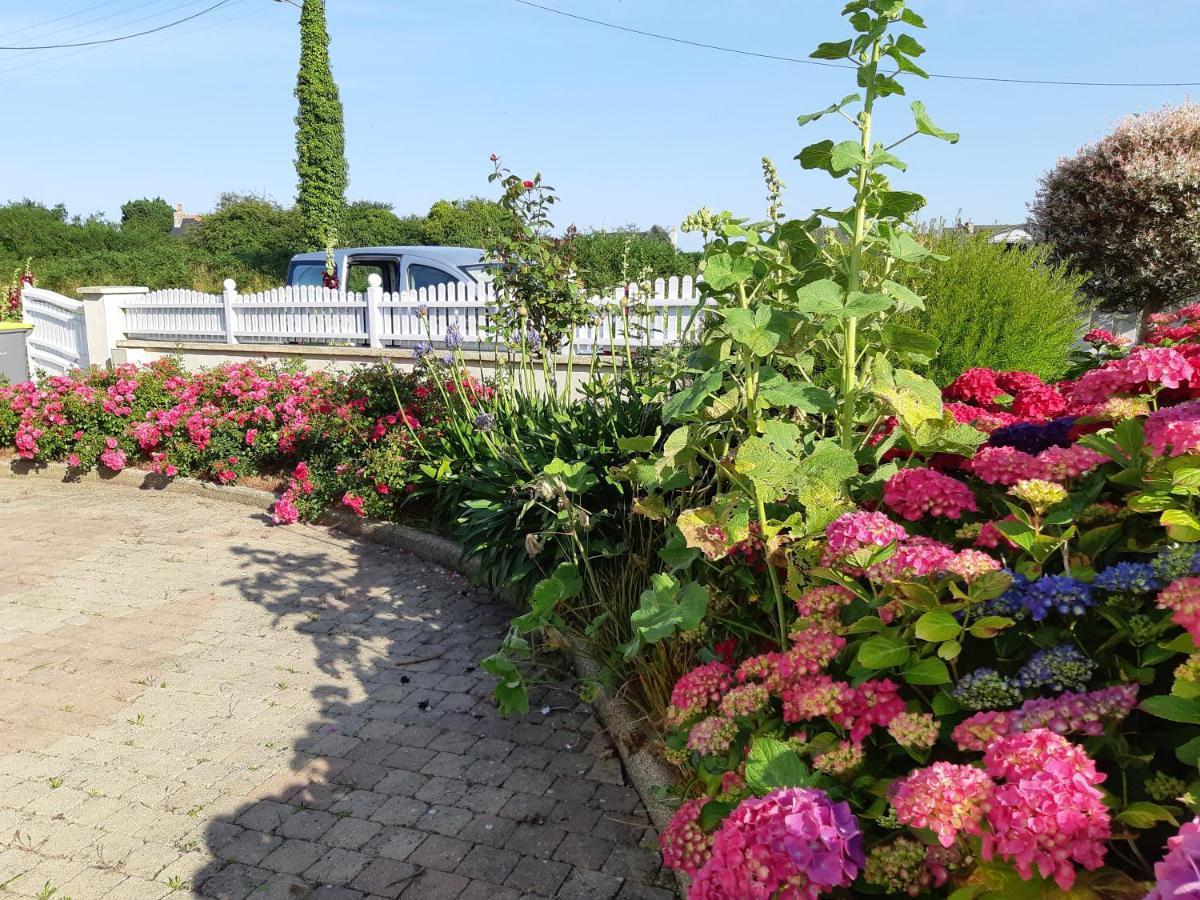 Ty Ann Maison Avec Jardin Clos De Mur, A Proximite Des Commerces Et A 3Km Des Plages Penvenan Luaran gambar
